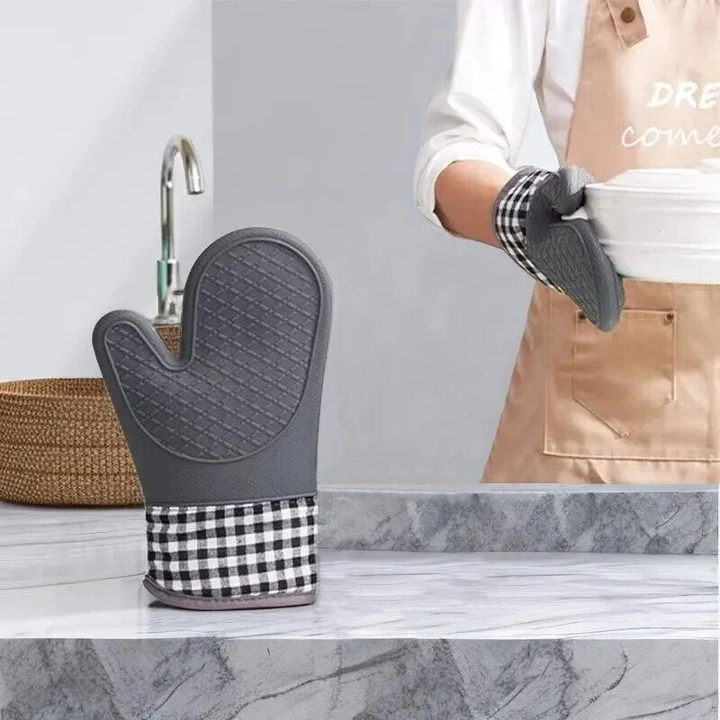 Oven Mitts: Silicone Heat-Resistant Kitchen Glove, Anti-Slip, Thickened