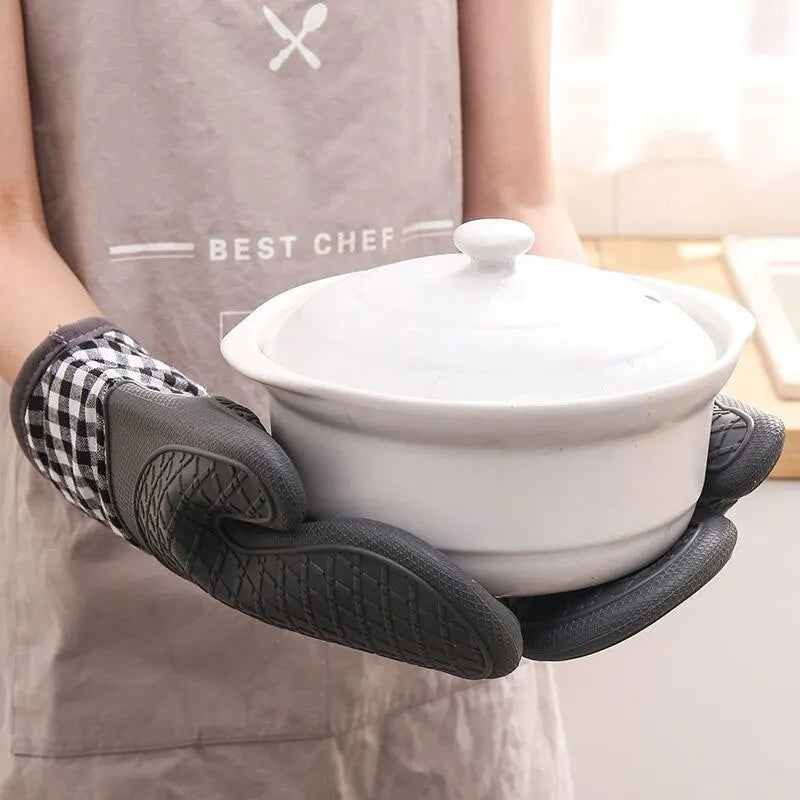 Oven Mitts: Silicone Heat-Resistant Kitchen Glove, Anti-Slip, Thickened