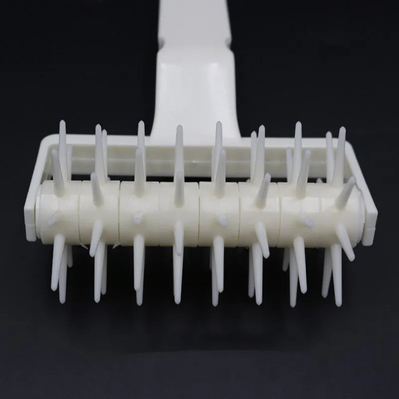 Pizza Dough Roller Pin - Plastic Pastry & Pie Cutter