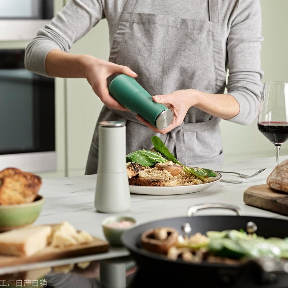 Salt & Pepper Grinder - Adjustable Spice Mill