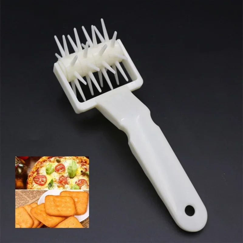Pizza Dough Roller Pin - Plastic Pastry & Pie Cutter